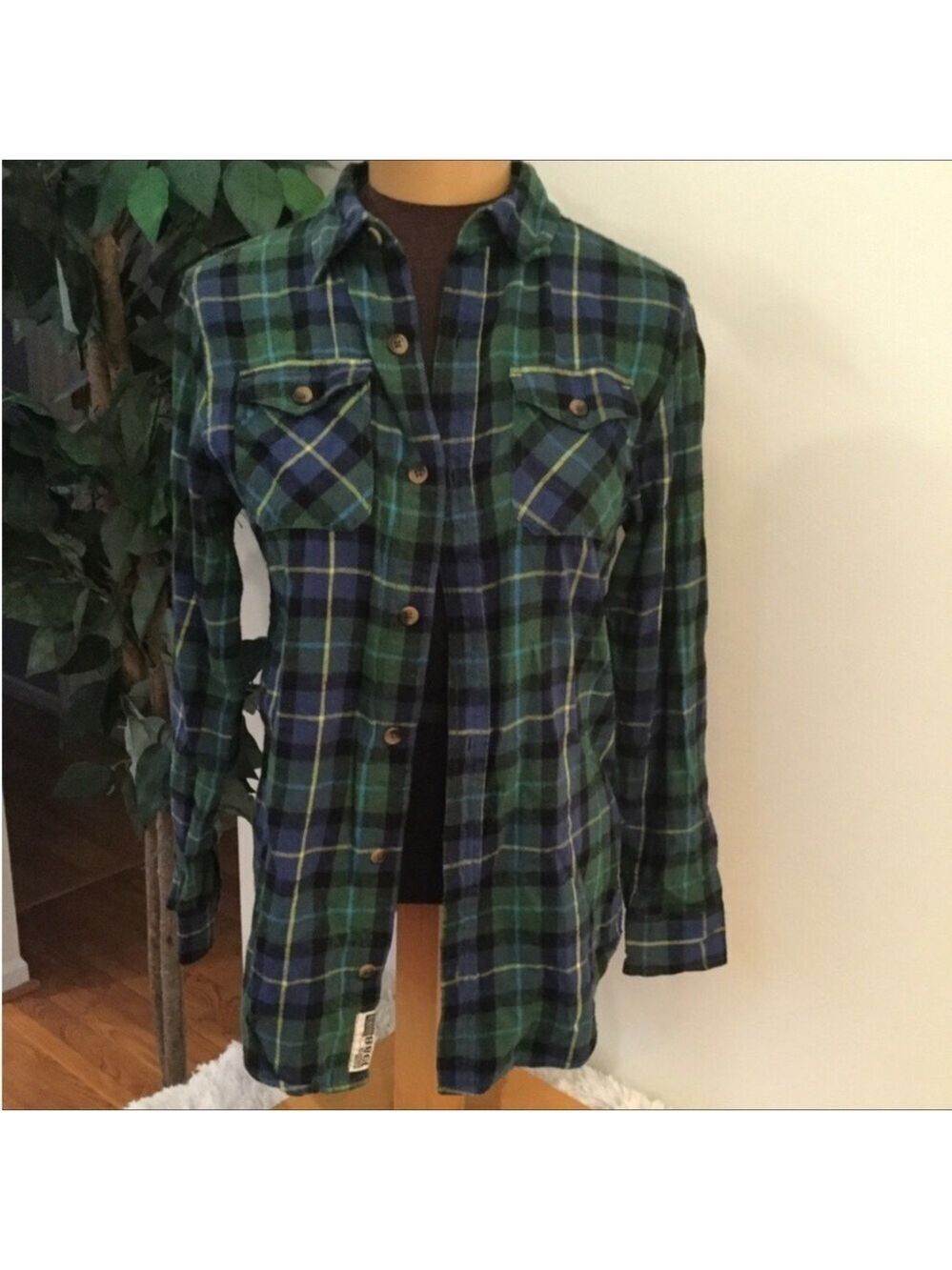 Arizona Jeans green/yellow/blue flannel Woman’s size XXL (18) plaid